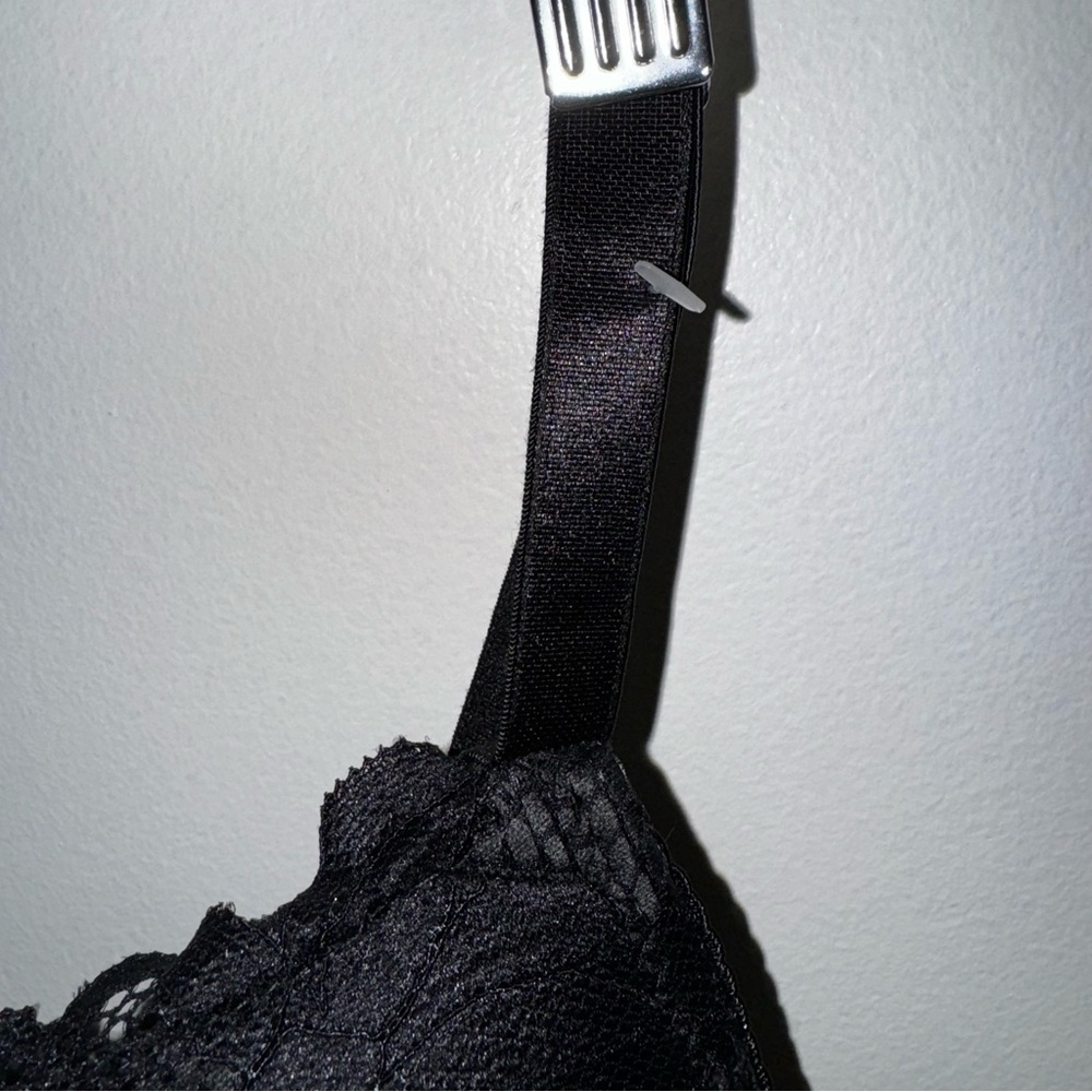 NWT Adrienne Vittadini Studio Everyday Bra Size 40DD color black - Picture 4 of 7